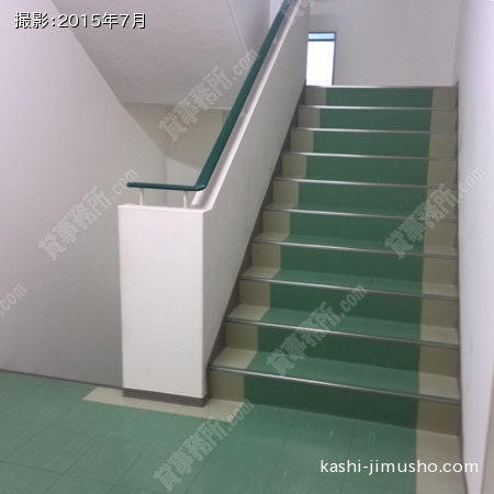 共用階段