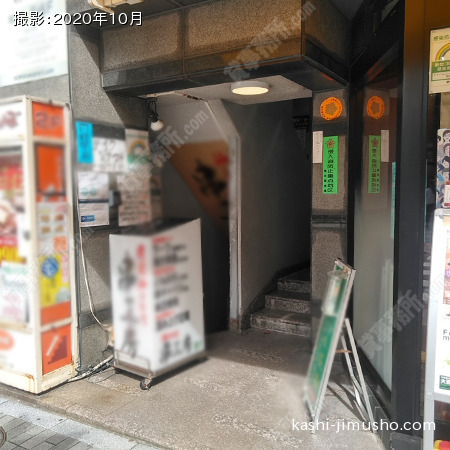 ビル入口
