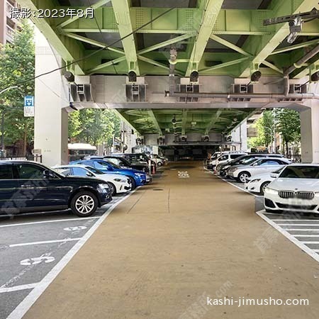 周辺環境:時間貸駐車場