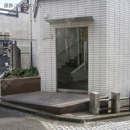 ビル入口