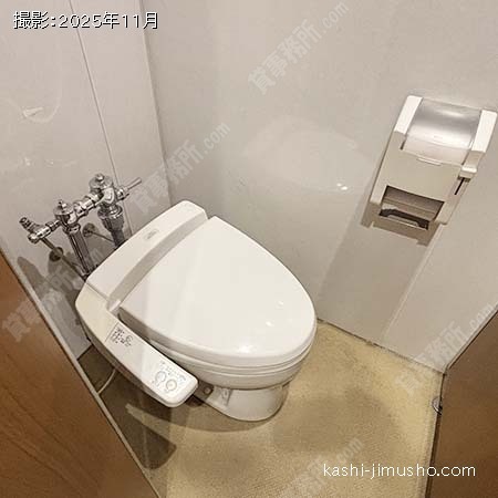 男性トイレ 男性トイレ