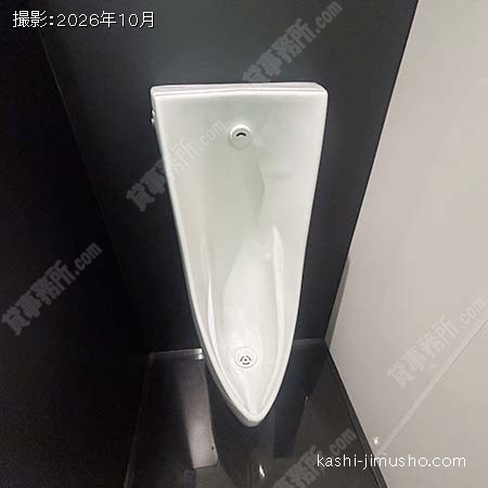 男性トイレ