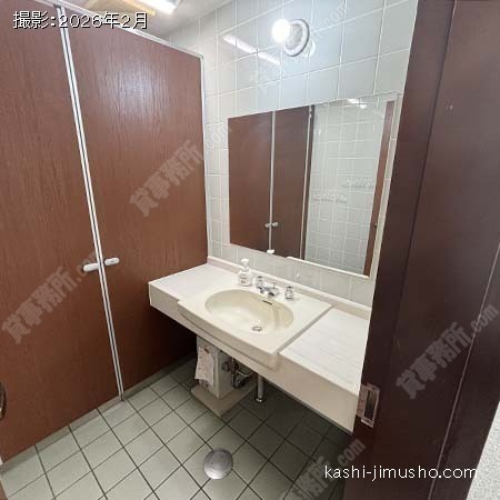 男性トイレ 男性トイレ