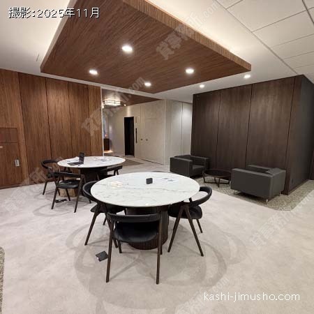 貸室内(2階) 貸室内(2階)