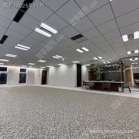 貸室内(2階) 貸室内(2階)