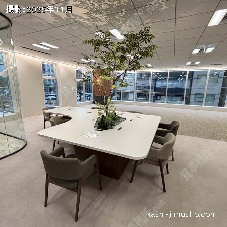 貸室内(2階) 貸室内(2階)