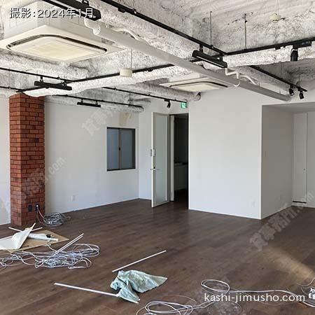 貸室内(8階)