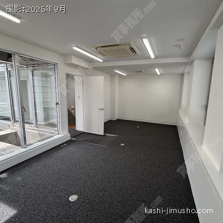 貸室内(9階)