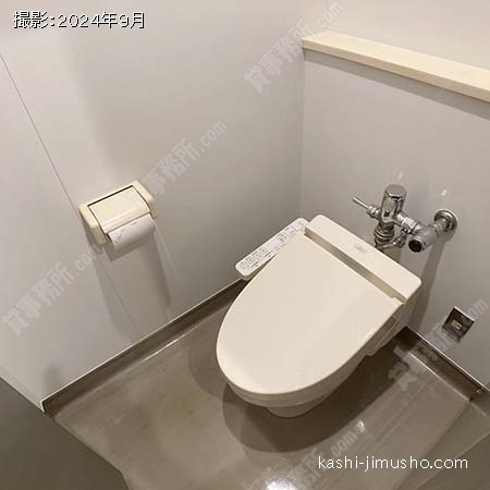 男性トイレ