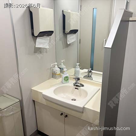 男性トイレ