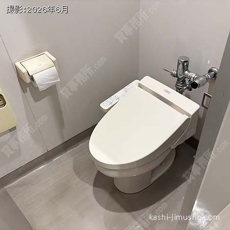 男性トイレ