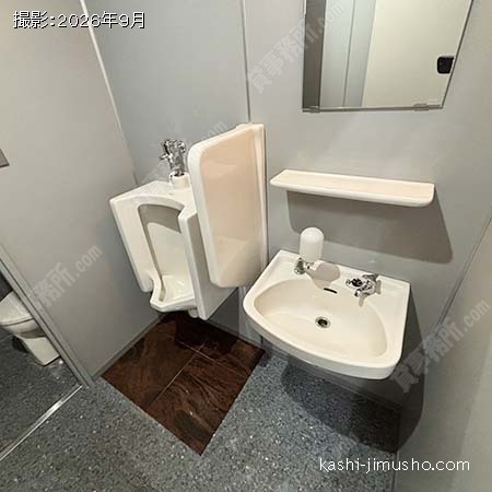 男性トイレ 男性トイレ