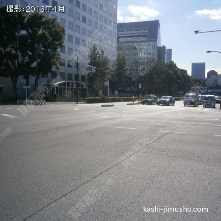 前面道路（日比谷通り） 