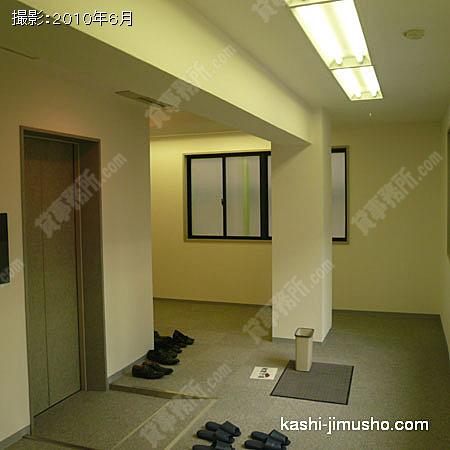 事務所入口 