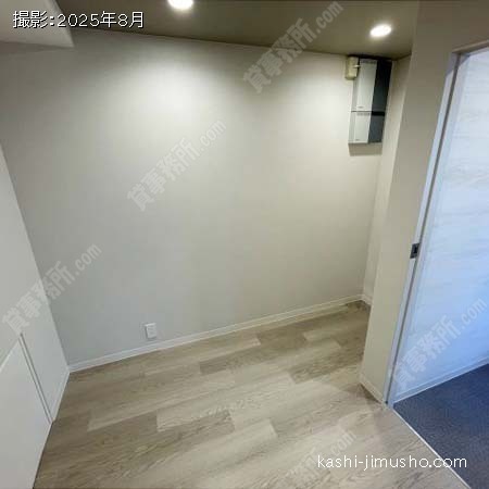 貸室内(7階704号室)