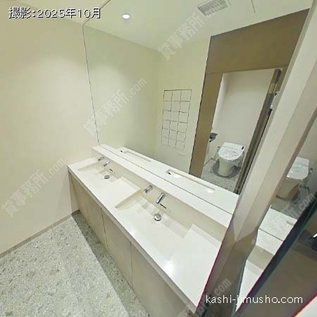 女性トイレ 女性トイレ