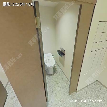 女性トイレ 女性トイレ