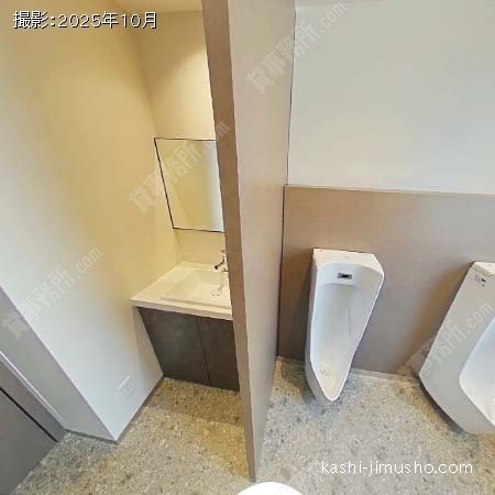 男性トイレ 男性トイレ