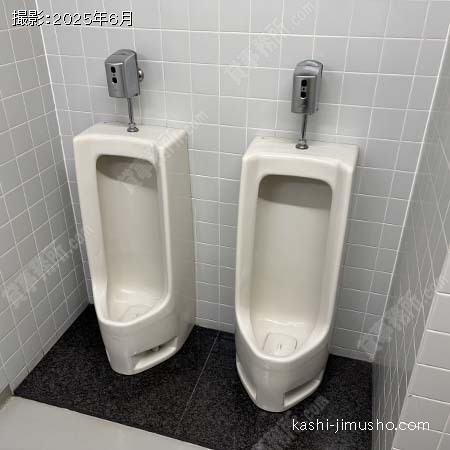 男性トイレ