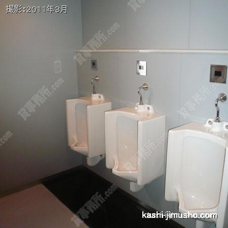 男子トイレ 