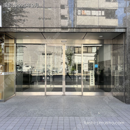 ビル入口