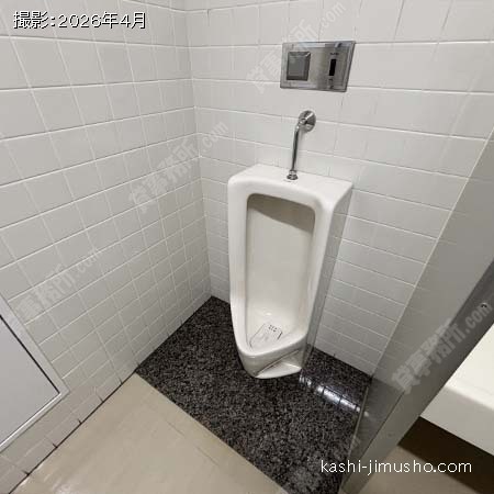 男性トイレ 男性トイレ