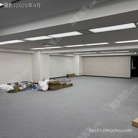 貸室内(8階)