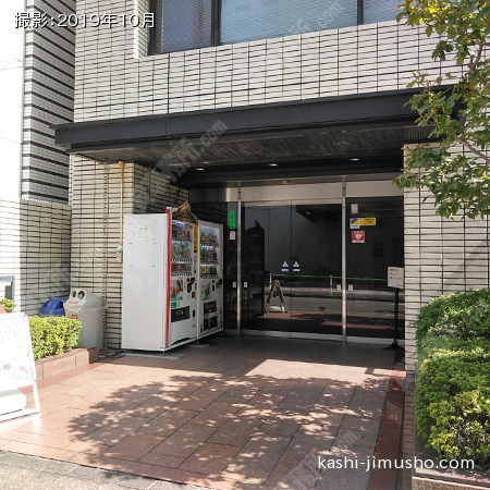 ビル入口