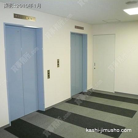 貸室エレベーターホール 