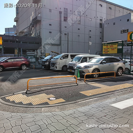 周辺環境：コインパーキング