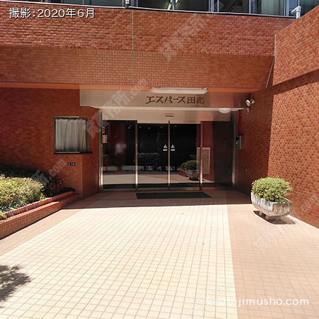 建物入口