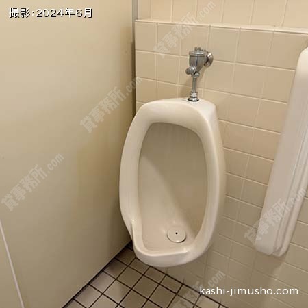 男性トイレ