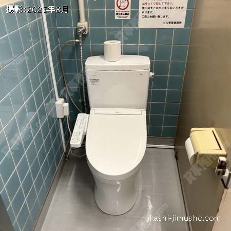 男性トイレ