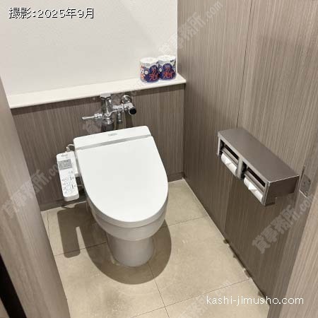 男性トイレ