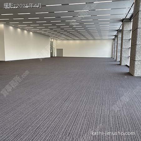 貸室内(2階199.93坪)