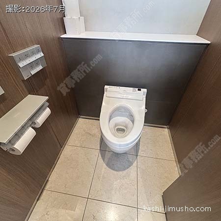 男性トイレ