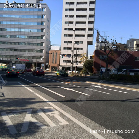 前面道路（桜田通り）