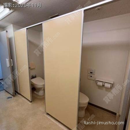 女性トイレ 女性トイレ