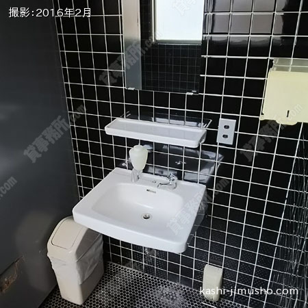 男性トイレ