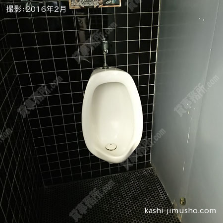 男性トイレ