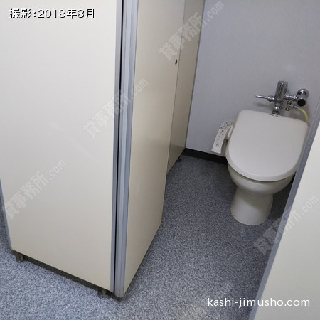 男性トイレ(8階A棟)