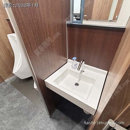 男性トイレ 男性トイレ