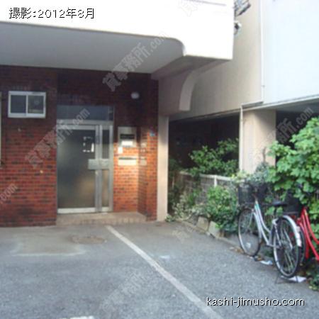 ビル入口