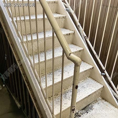 共用階段