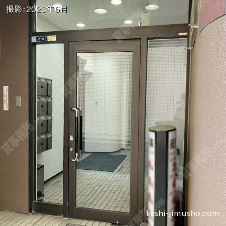 ビル入口