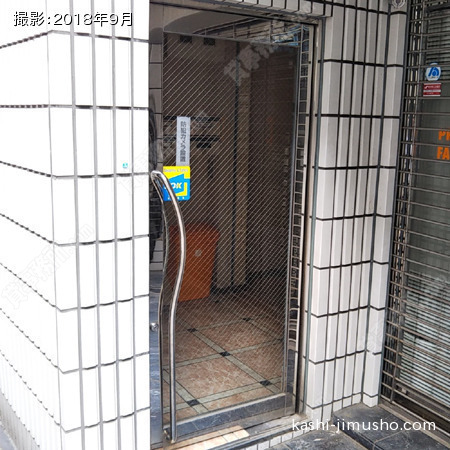 ビル入口