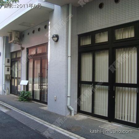 1階事務所区画入口 1階事務所区画入口