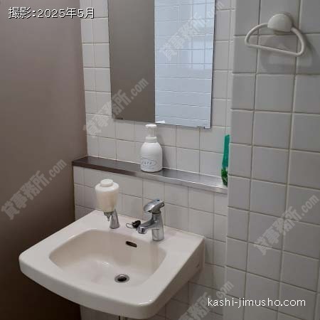 男性トイレ