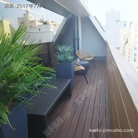 ８Ｆ：バルコニー