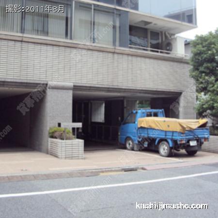  ビル前面